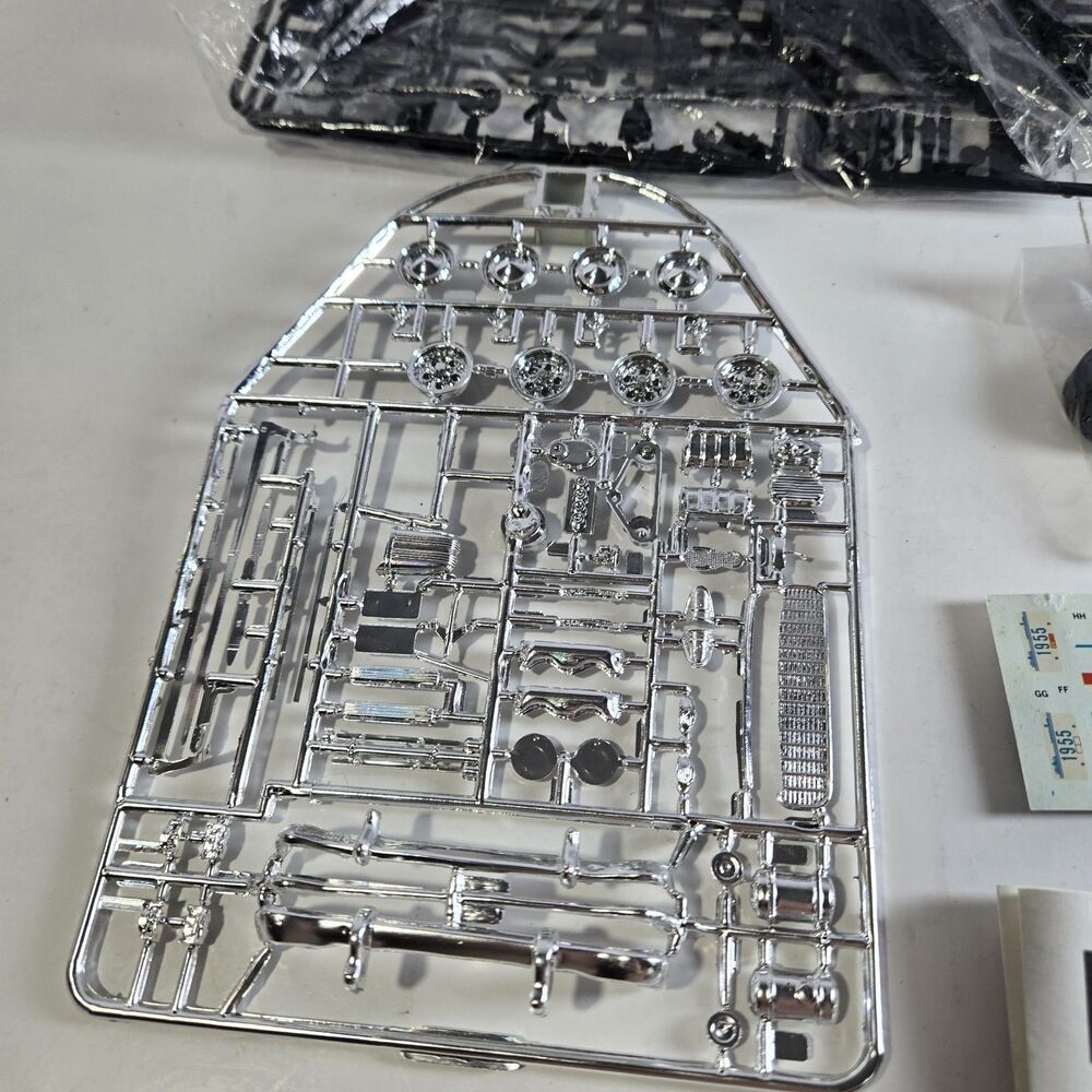 Vtg 1988 Revell 55 Chevy Coupe Model Kit 1:25 Skips Fiesta 7165 Sealed Parts - Picture 4 of 12